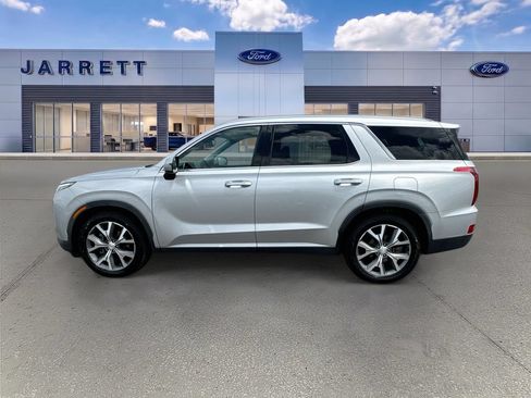 Used 2022 Hyundai Palisade SEL w/ Premium Package FWD image 4