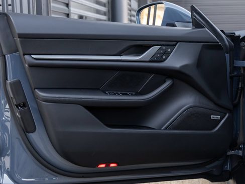 Certified 2026 Porsche Taycan AWD/4WD image 20