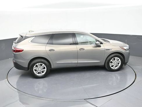 Used 2018 Buick Enclave Essence w/ Trailering Package FWD image 61
