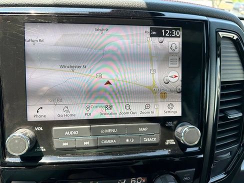 Used 2022 Nissan Titan PRO-4X w/ Pro-4x Convenience Package AWD/4WD image 14