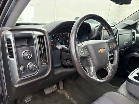 Used 2018 Chevrolet Silverado 1500 LT AWD/4WD image 13