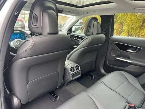 Used 2026 Mercedes-Benz C 300 4MATIC Sedan image 18