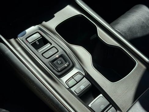 Used 2022 Honda Accord Touring image 12