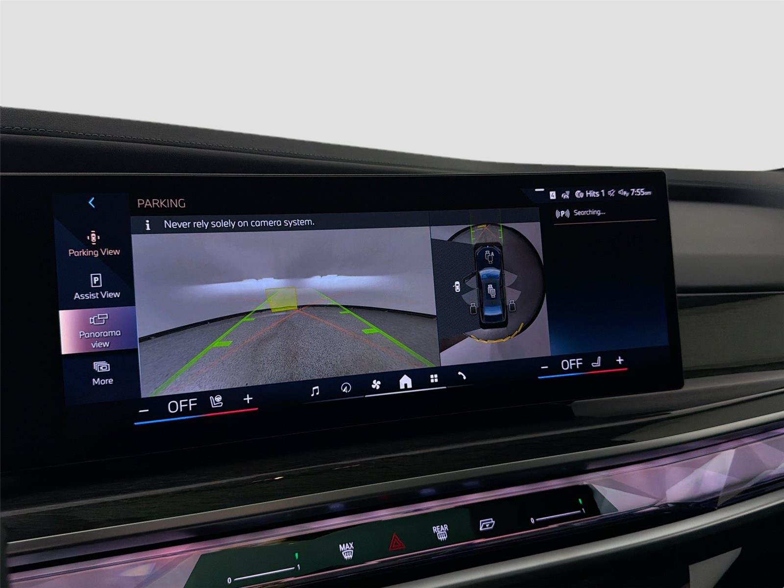 New 2026 BMW 750e xDrive w/ Executive Package AWD/4WD image 13