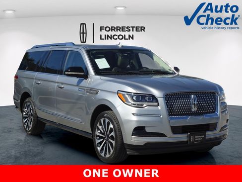 Used 2023 Lincoln Navigator L Reserve image 1