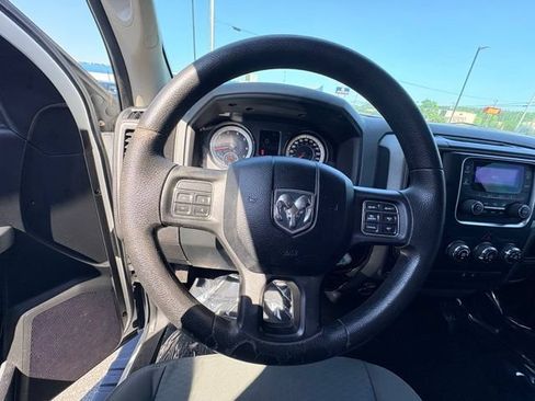 Used 2016 RAM 1500 Express AWD/4WD image 17