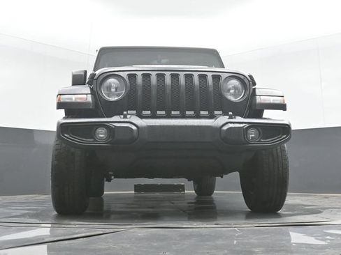 Used 2020 Jeep Wrangler Unlimited Sahara AWD/4WD image 37