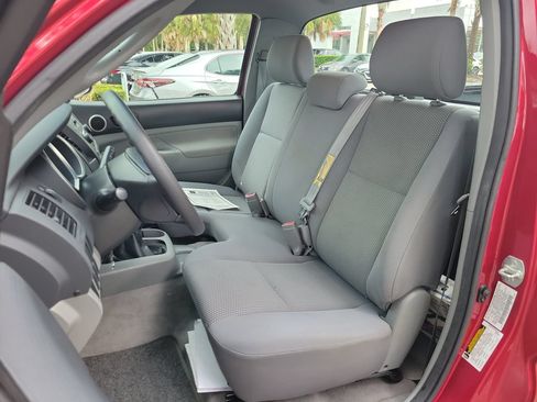 Used 2006 Toyota Tacoma 2WD Regular Cab image 10