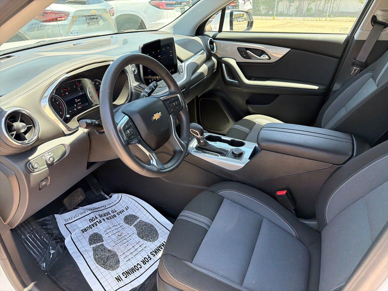 Used 2024 Chevrolet Blazer LT w/ Convenience Package FWD image 9