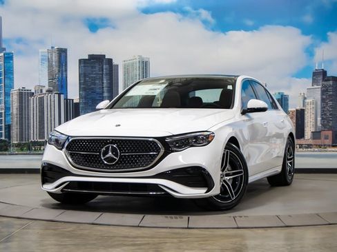 Certified 2025 Mercedes-Benz E 350 4MATIC Sedan image 2