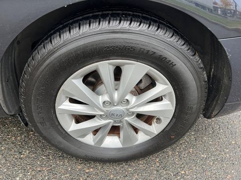 Used 2016 Kia Sedona LX w/ LX Convenience Package image 31