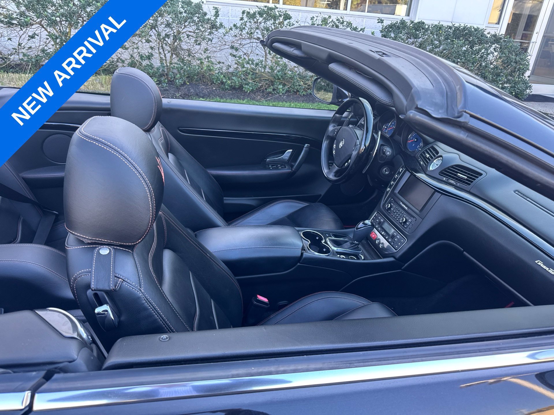 Used 2014 Maserati GranTurismo Convertible RWD image 10