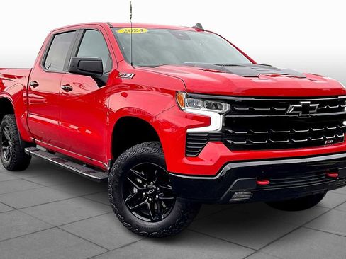 Used 2024 Chevrolet Silverado 1500 LT Trail Boss image 2