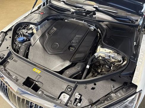 Used 2019 Mercedes-Benz Maybach S 560 4MATIC image 44