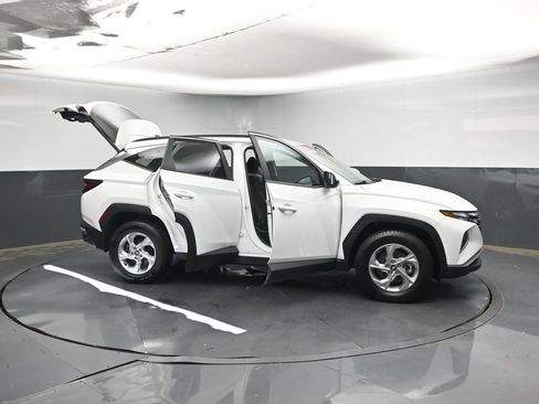 Used 2024 Hyundai Tucson SEL AWD/4WD image 44