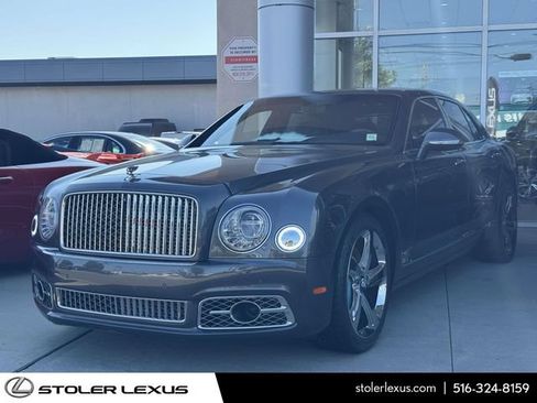 Used 2017 Bentley Mulsanne RWD image 3