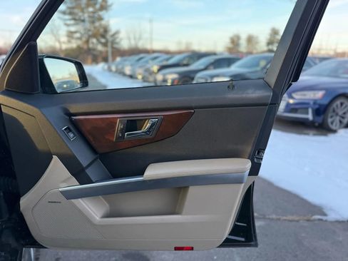 Used 2010 Mercedes-Benz GLK 350 4MATIC image 20