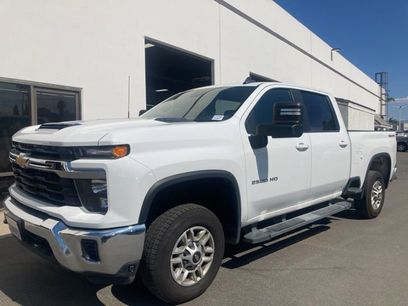 Used 2024 Chevrolet Silverado 2500 LT