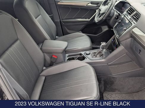 Certified 2023 Volkswagen Tiguan SE R-Line AWD/4WD image 32