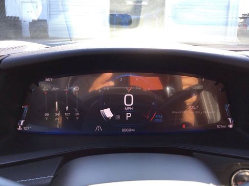 Used 2026 Chevrolet Corvette Stingray Coupe w/ 1LT RWD image 11
