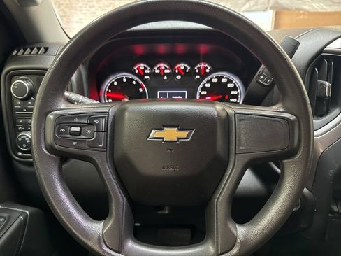 Used 2024 Chevrolet Silverado 2500 Custom w/ Custom Value Package AWD/4WD image 21