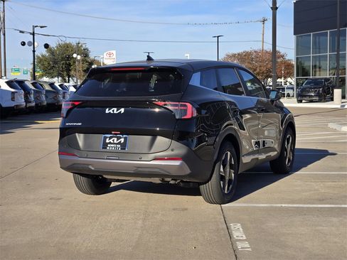 New 2026 Kia Sportage LX image 40