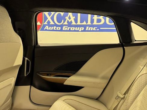 Used 2022 Lucid Air Grand Touring image 41