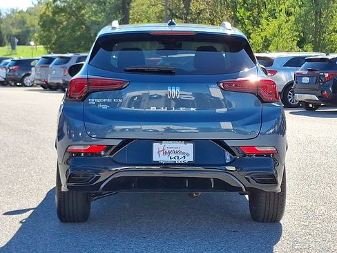 Used 2025 Buick Encore GX Sport Touring w/ Comfort Package image 5