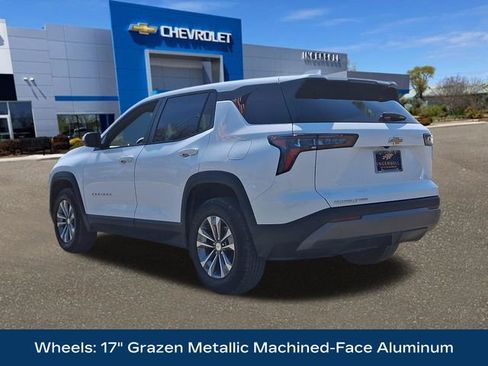 Used 2025 Chevrolet Equinox LT image 23