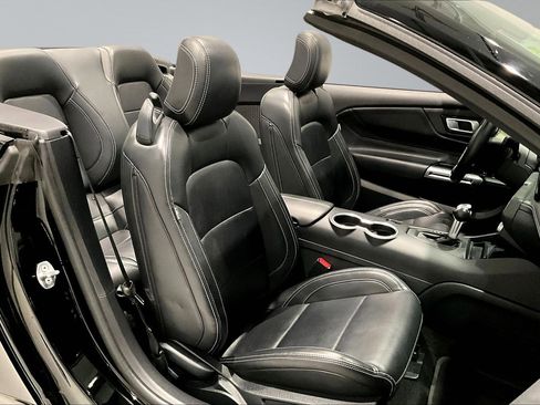 Used 2024 Ford Mustang Premium image 26