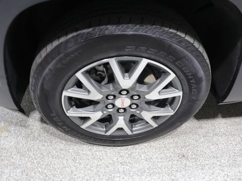 Used 2023 GMC Acadia SLE AWD/4WD image 9