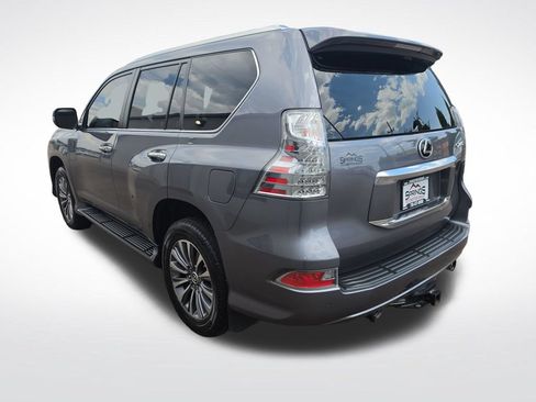 Used 2023 Lexus GX 460 Luxury w/ Off Road Package AWD/4WD image 4