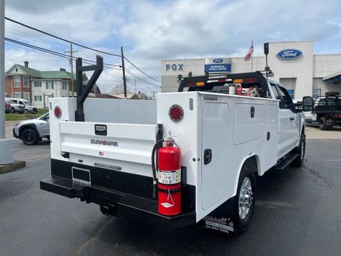 Used 2024 Ford F350 XLT AWD/4WD image 8