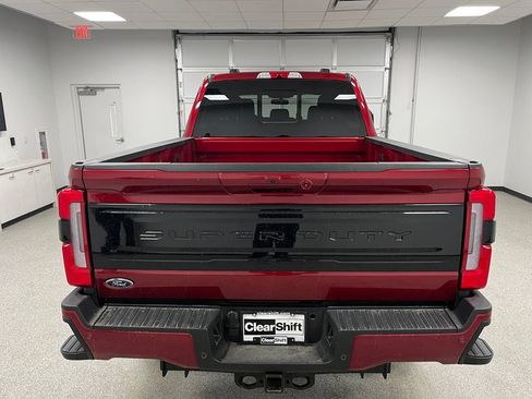 Used 2025 Ford F350 Platinum AWD/4WD image 9