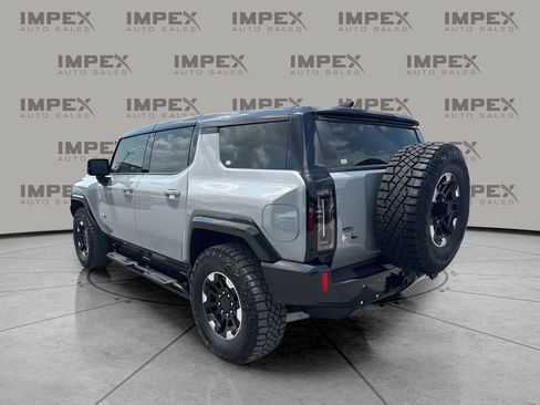 Used 2024 GMC Hummer EV 3X w/ Extreme Off-Road Package AWD/4WD image 2