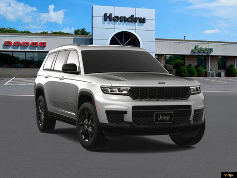 New 2025 Jeep Grand Cherokee L Altitude image 16