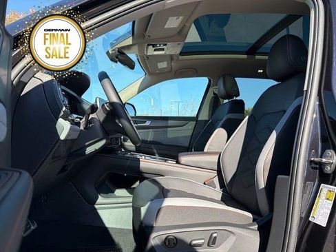 New 2026 Volkswagen Atlas Peak Edition image 18