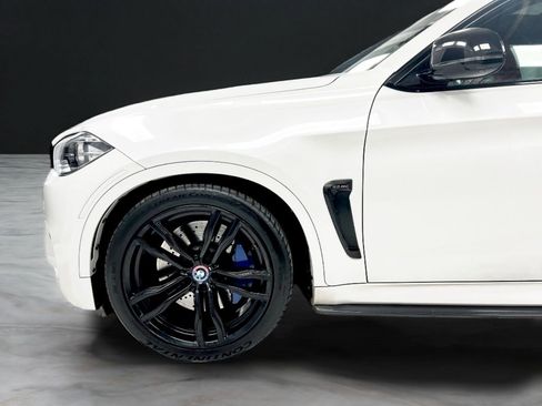 Used 2016 BMW X6 M image 9