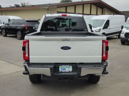 New 2026 Ford F250 Lariat w/ Lariat Ultimate Package image 4