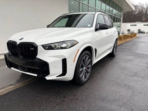New 2026 BMW X5 M60i w/ Climate Comfort Package image 9