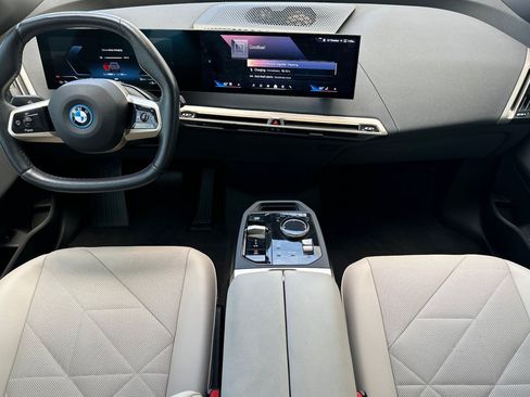 Certified 2024 BMW iX xDrive50 w/ Sport Package AWD/4WD image 15