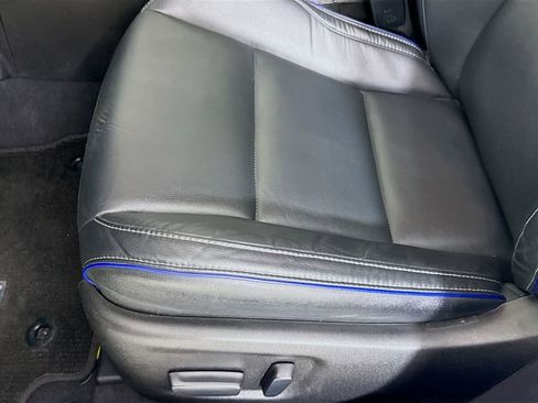 Used 2019 Toyota Corolla XSE image 19