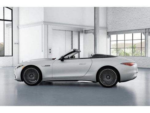 New 2026 Mercedes-Benz Maybach SL 680 image 32