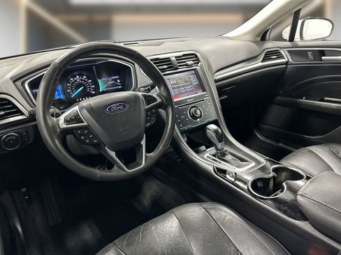 Used 2014 Ford Fusion Titanium FWD image 12