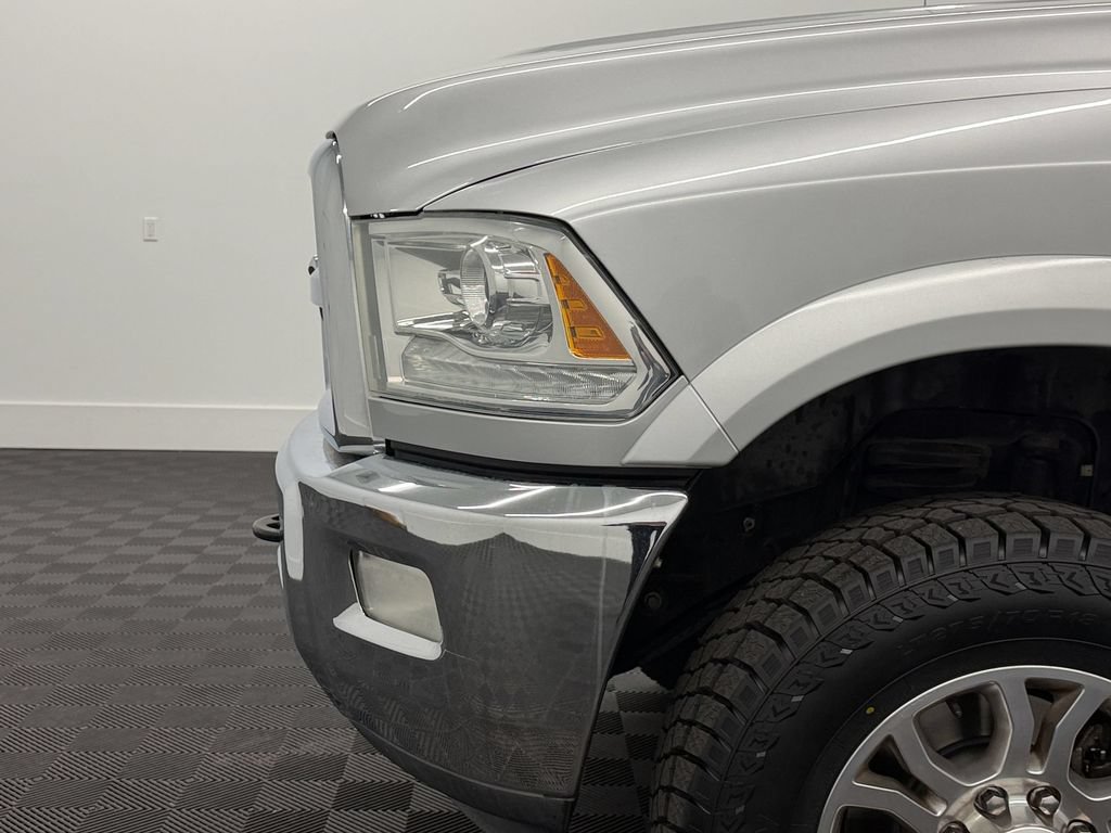 Used 2014 RAM 3500 Laramie w/ Convenience Group AWD/4WD image 12