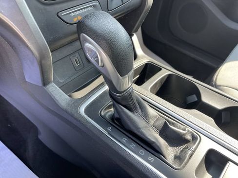 Used 2017 Ford Escape S FWD image 19
