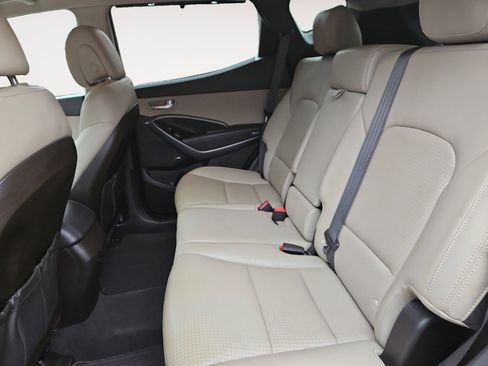 Used 2013 Hyundai Santa Fe Sport image 13