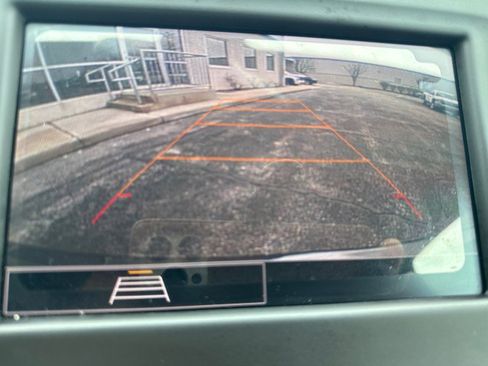 Used 2024 Chevrolet Equinox LT image 22