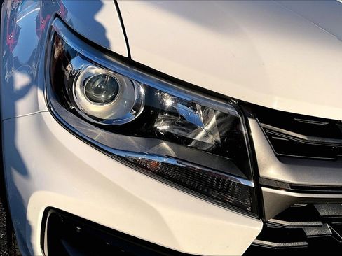 Used 2021 Chevrolet Colorado Z71 image 31