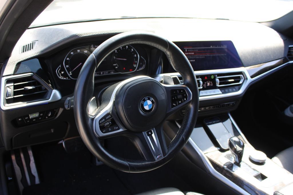 Used 2021 BMW 330i Sedan w/ M Sport Package RWD image 31